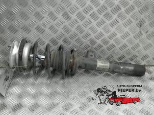 Used Front shock absorber rod, right BMW 3 serie (E90) 325i 24V Price € 42,00 Margin scheme offered by Autosloperij Pieper BV