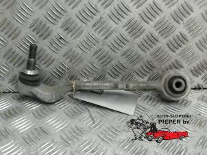 Used Front wishbone, left BMW 3 serie (E90) 325i 24V Price on request offered by Autosloperij Pieper BV