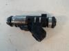 Injector (petrol injection) from a Peugeot 206 (2A/C/H/J/S), 1998 / 2012 1.4 XR,XS,XT,Gentry, Hatchback, Petrol, 1.360cc, 55kW (75pk), FWD, TU3JP; KFW, 2000-08 / 2005-03, 2CKFW; 2AKFW 2001