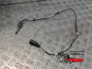 Used Exhaust heat sensor Seat Ibiza IV SC (6J1) 1.4 TDI Price on request offered by Autosloperij Pieper BV