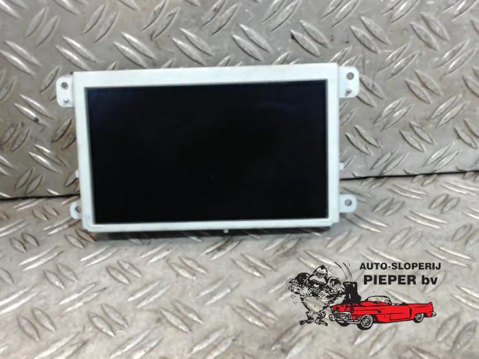 Begagnade Innerdisplay Audi A6 (C6) 2.4 V6 24V Pris € 78,75 Marginaltabell erbjuds av Autosloperij Pieper BV