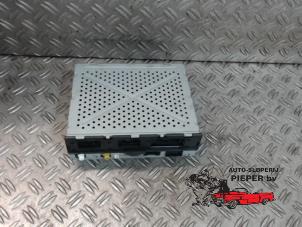 Used Radio module Audi A6 (C6) 2.4 V6 24V Price on request offered by Autosloperij Pieper BV