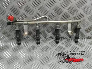 Used Fuel injector nozzle Opel Astra G (F08/48) 1.6 16V Price € 52,50 Margin scheme offered by Autosloperij Pieper BV