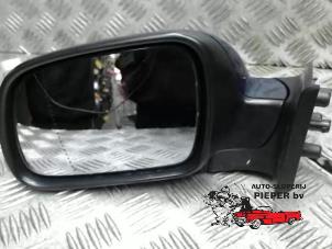 Used Wing mirror, left Peugeot 307 CC (3B) 2.0 16V Price € 42,00 Margin scheme offered by Autosloperij Pieper BV