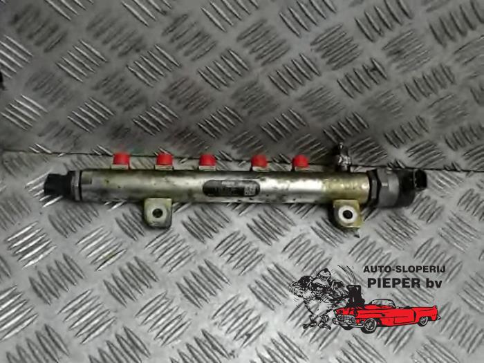 Usagé Système d'injection Suzuki SX4 (EY/GY) 1.9 DDiS Prix € 78,75 Règlement à la marge proposé par Autosloperij Pieper BV