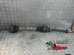Used Front drive shaft, right Peugeot 206 (2A/C/H/J/S) 1.4 XR,XS,XT,Gentry Price € 36,75 Margin scheme offered by Autosloperij Pieper BV