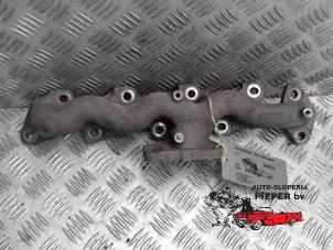 Used Exhaust manifold Nissan X-Trail (T30) 2.2 dCi 16V 4x2 Price € 78,75 Margin scheme offered by Autosloperij Pieper BV