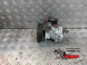Used Power steering pump Kia Picanto (BA) 1.0 12V Price on request offered by Autosloperij Pieper BV