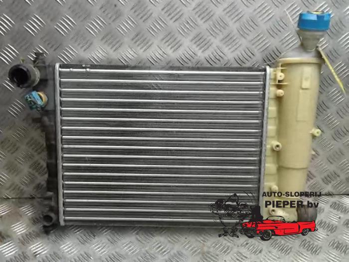 Usagé Radiateur Peugeot 106 II 1.1 XN,XR,XT,Accent Prix € 36,75 Règlement à la marge proposé par Autosloperij Pieper BV