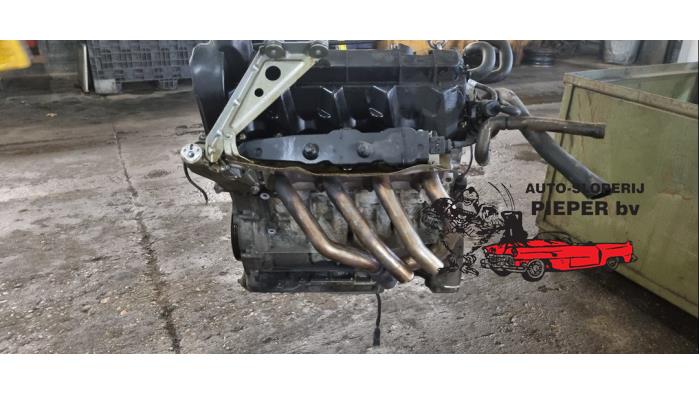 Motor van een Mercedes-Benz A (W168) 1.4 A-140 2004