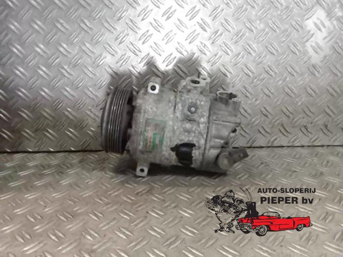 Usagé Pompe clim Volkswagen Caddy III (2KA,2KH,2CA,2CH) 1.9 TDI Prix € 94,50 Règlement à la marge proposé par Autosloperij Pieper BV