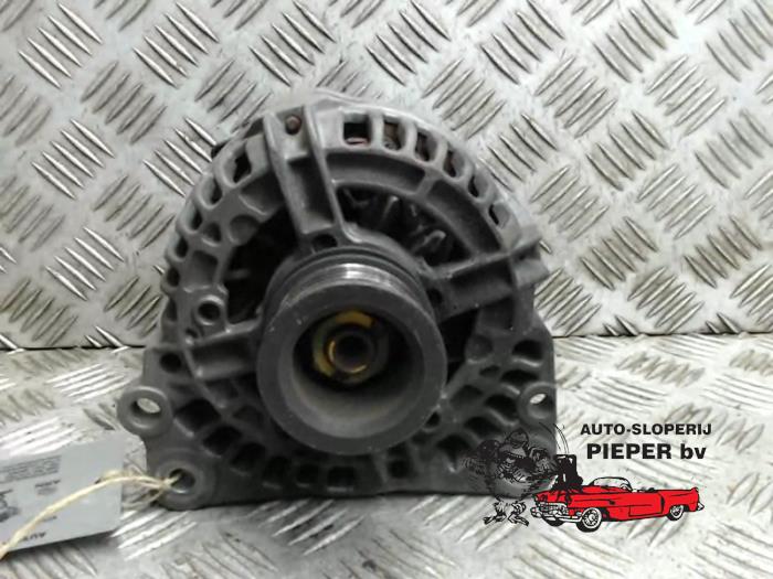 Usagé Dynamo Volkswagen Golf IV Variant (1J5) 1.4 16V Prix € 47,25 Règlement à la marge proposé par Autosloperij Pieper BV