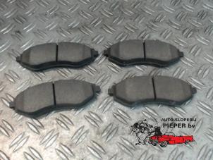 Used Front brake pad Chevrolet Aveo (250) 1.2 16V Price on request offered by Autosloperij Pieper BV