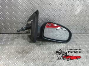 Used Wing mirror, right Chevrolet Kalos (SF48) 1.2 Price on request offered by Autosloperij Pieper BV