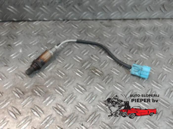 Usados Sonda Lambda Nissan Almera Tino (V10M) 1.8 16V Precio € 36,75 Norma de margen ofrecido por Autosloperij Pieper BV
