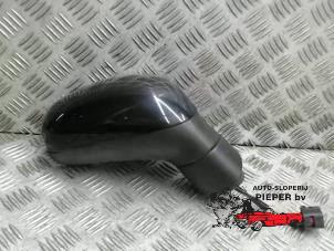 Used Wing mirror, right Seat Leon (1P1) 1.4 TSI 16V Price on request offered by Autosloperij Pieper BV