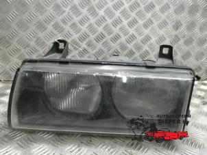 Used Headlight, left BMW 3 serie Compact (E36/5) 316i Price on request offered by Autosloperij Pieper BV