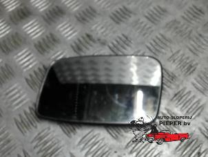 Used Mirror glass, left Volvo V70 (GW/LW/LZ) 2.5 10V Price on request offered by Autosloperij Pieper BV