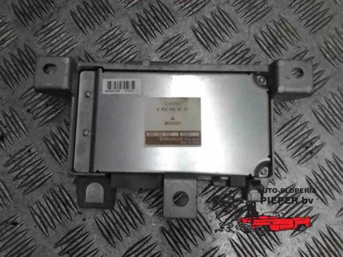 Usagé Ordinateur direction assistée Mitsubishi Colt (Z2/Z3) 1.3 16V Prix € 52,50 Règlement à la marge proposé par Autosloperij Pieper BV