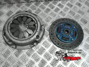 Used Clutch kit (complete) Opel Agila (A) 1.2 16V Price on request offered by Autosloperij Pieper BV