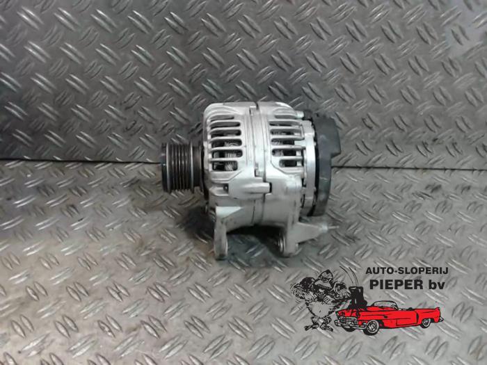 Usagé Dynamo Seat Inca (6K9) 1.9 SDI Prix € 42,00 Règlement à la marge proposé par Autosloperij Pieper BV