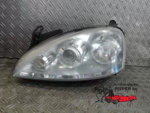 Used Headlight, left Opel Corsa C (F08/68) 1.8 16V GSi Price on request offered by Autosloperij Pieper BV