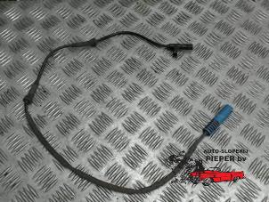 Used ABS Sensor BMW Mini One/Cooper (R50) 1.6 16V One Price on request offered by Autosloperij Pieper BV