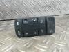Electric window switch from a Opel Vectra C GTS, 2002 / 2008 2.2 16V, Hatchback, 4-dr, Petrol, 2.198cc, 108kW (147pk), FWD, Z22SE; EURO4, 2002-08 / 2008-08, ZCF68 2003