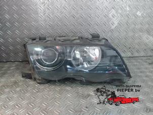 Used Headlight, right BMW 3 serie Touring (E46/3) 328i 24V Price on request offered by Autosloperij Pieper BV