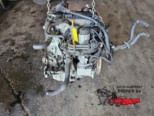 Motor van een Audi A4 (B6) 1.9 TDI PDE 130 2004