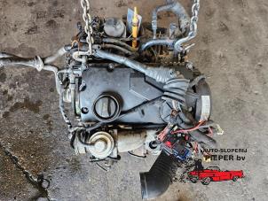 Motor van een Audi A4 (B6) 1.9 TDI PDE 130 2004