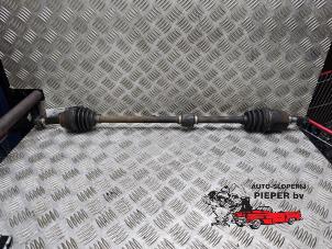Used Front drive shaft, right Kia Picanto (BA) 1.0 12V Price on request offered by Autosloperij Pieper BV