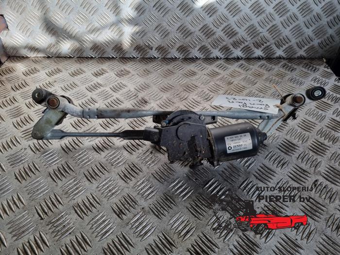 Wiper motor + mechanism Smart Forfour 1.1 12V A4548200008 DENSO