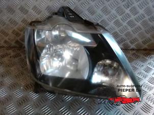Used Headlight, right Renault Modus/Grand Modus (JP) 1.6 16V Price € 52,50 Margin scheme offered by Autosloperij Pieper BV