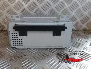 Used Radio CD player Ford Focus 3 1.0 Ti-VCT EcoBoost 12V 100 Price on request offered by Autosloperij Pieper BV