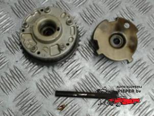 Used Camshaft sprocket BMW 3 serie (E46/4) 318i 16V Price on request offered by Autosloperij Pieper BV