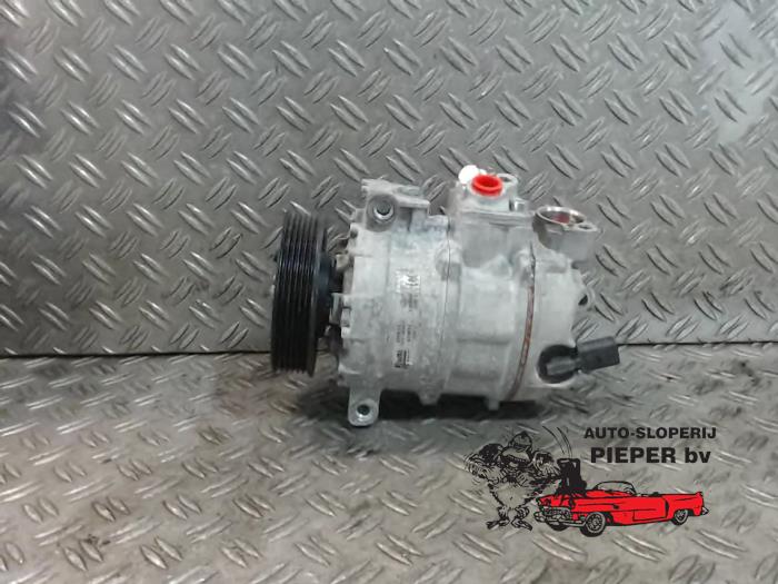 Usagé Pompe clim Volkswagen Golf V (1K1) 2.0 SDI Prix € 78,75 Règlement à la marge proposé par Autosloperij Pieper BV