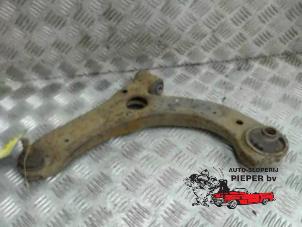 Used Front wishbone, left Daihatsu Cuore (L251/271/276) Price € 36,75 Margin scheme offered by Autosloperij Pieper BV