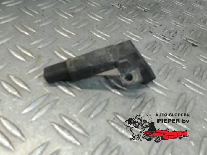 Begagnade Vevaxelsensor Volkswagen Polo IV (9N1/2/3) 1.2 Pris € 15,75 Marginaltabell erbjuds av Autosloperij Pieper BV