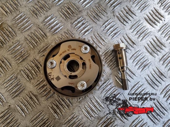 Begagnade Kamaxeldrev Ford Focus 3 1.0 Ti-VCT EcoBoost 12V 100 Pris € 78,75 Marginaltabell erbjuds av Autosloperij Pieper BV