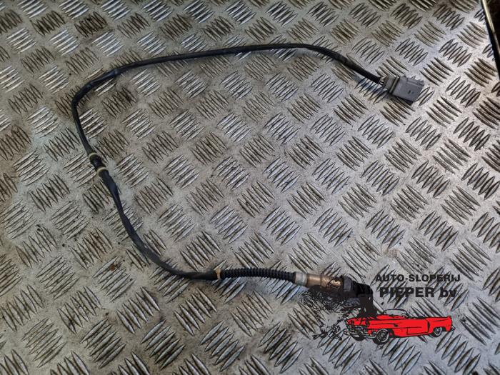 Usagé Sonde lambda Volkswagen Passat Variant (3C5) 2.0 FSI 16V Prix € 31,50 Règlement à la marge proposé par Autosloperij Pieper BV