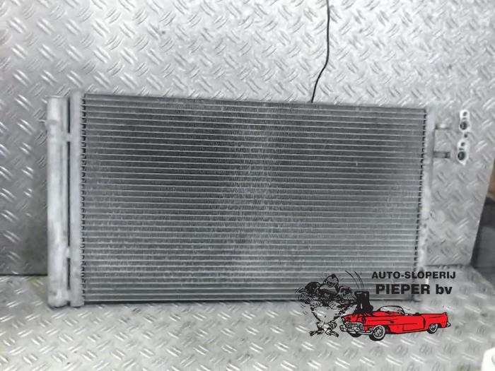Begagnade Kondensor, luftkonditionering BMW 1 serie (E81) 118d 16V Pris € 31,50 Marginaltabell erbjuds av Autosloperij Pieper BV