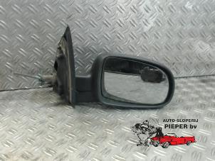 Used Wing mirror, right Opel Corsa C (F08/68) 1.0 12V Price on request offered by Autosloperij Pieper BV