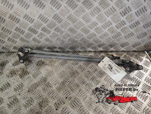 Used Wiper mechanism Mitsubishi Carisma 1.8i 16V Price on request offered by Autosloperij Pieper BV