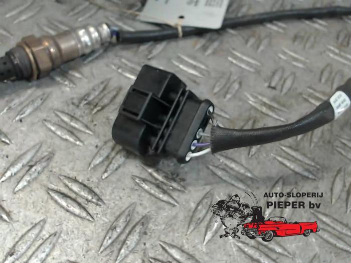 Lambda probe from a Volkswagen Passat Variant (3B6) 2.8 V6 30V 2001