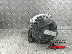 Dynamo d'un Ford Fiesta 6 (JA8) 1.6 TDCi 16V 95 2014