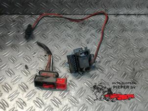Used Heater resistor Opel Vivaro 1.9 DTI 16V Price on request offered by Autosloperij Pieper BV