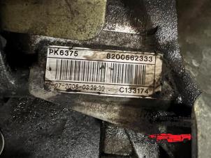 Used Gearbox Opel Vivaro 1.9 DTI 16V Price on request offered by Autosloperij Pieper BV