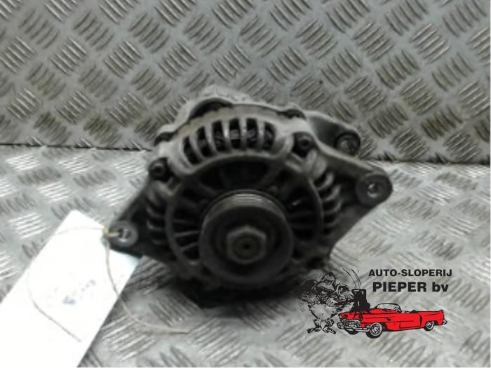 Gebrauchte Dynamo Mazda 323 Fastbreak (BJ14) 1.5 LX,GLX 16V Preis € 36,75 Margenregelung angeboten von Autosloperij Pieper BV