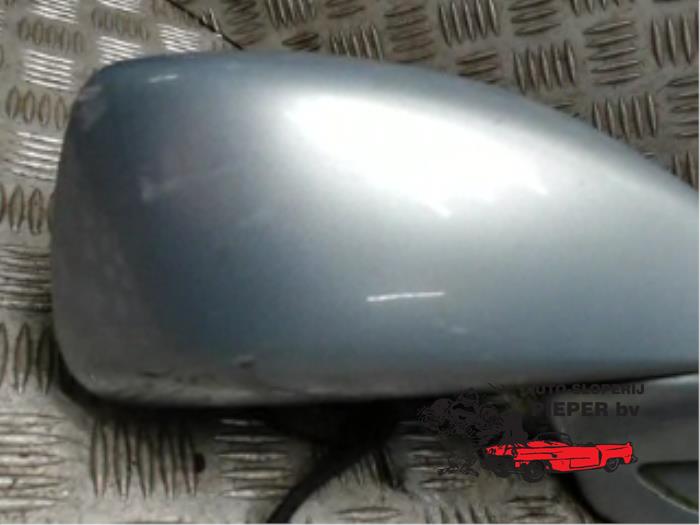 Wing mirror, right from a Peugeot 807 2.2 16V 2003